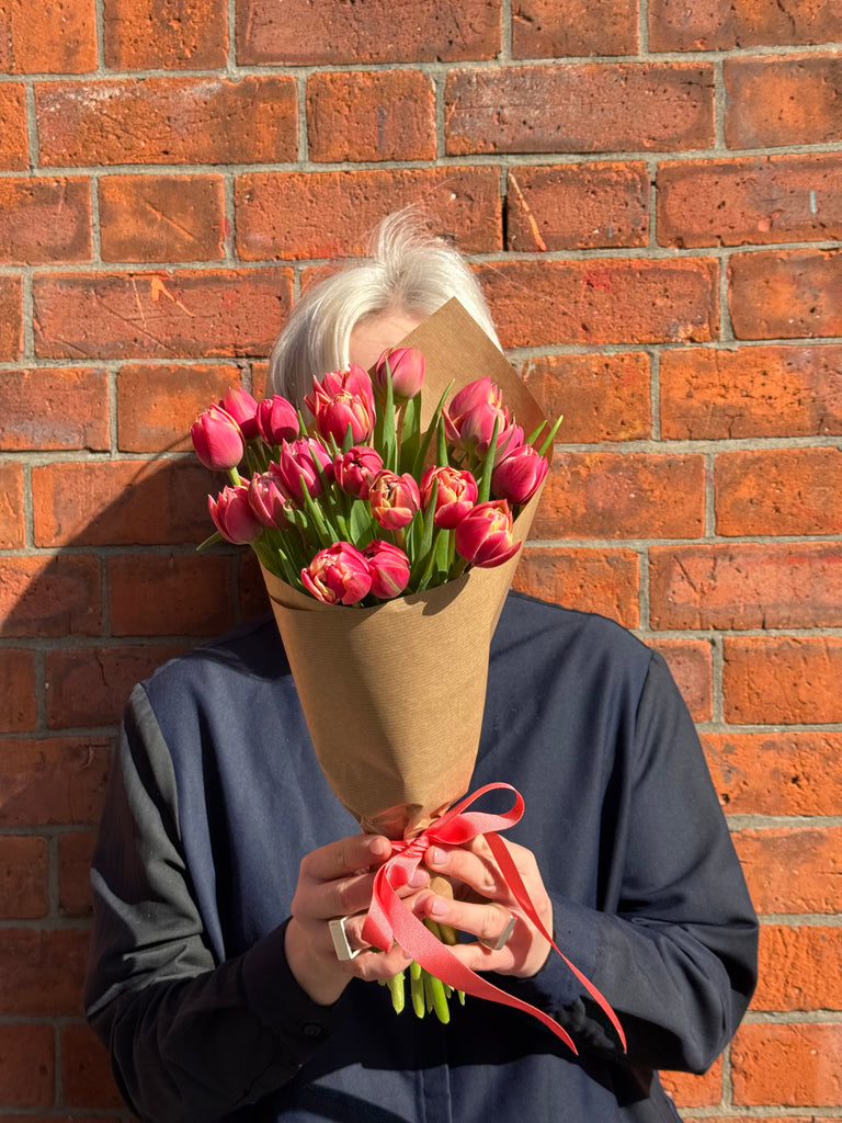 Tulip Solo (A wrap of just spring tulips - colours may vary)